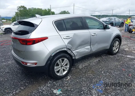 2017 Kia Sportage Lx z USA, uszkodzony, nr VIN KNDPMCAC1H7141207